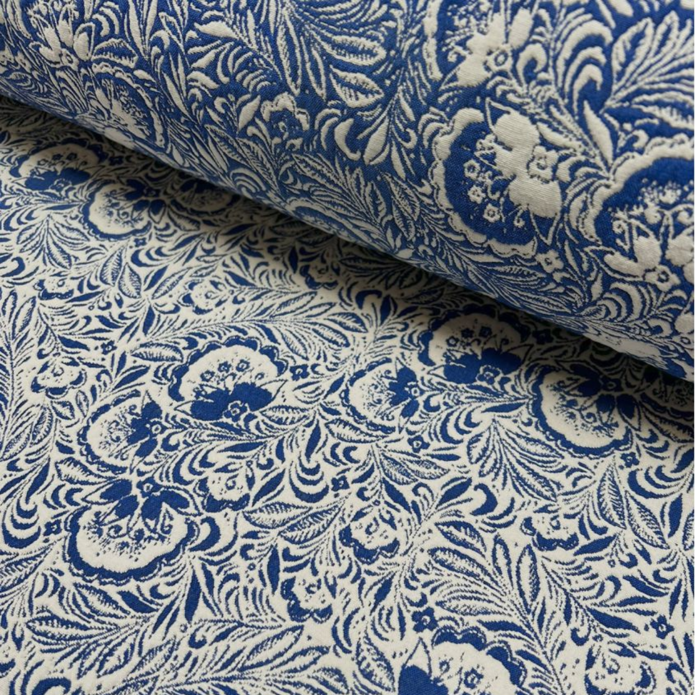 Tissu jacquard "Maarinsky" Azur par Cousette