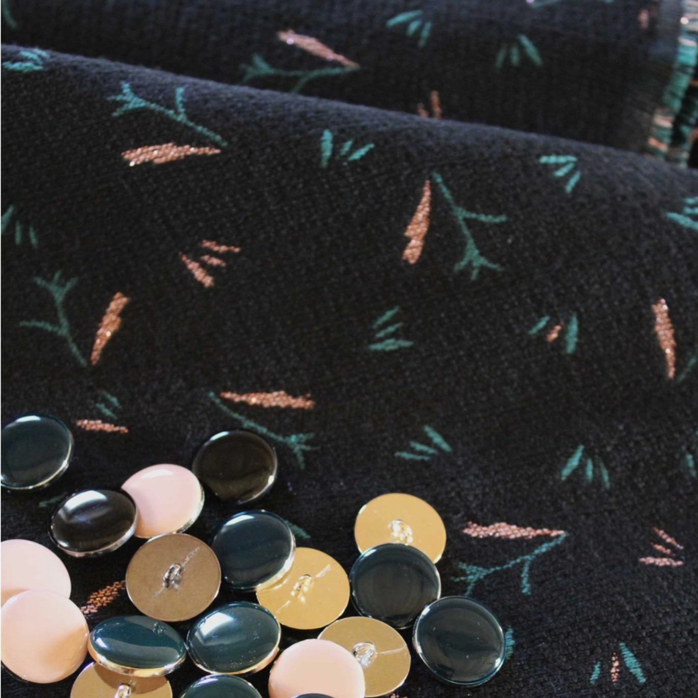Tissu Jacquard "Ramo" Noir par Eglantine & Zoé