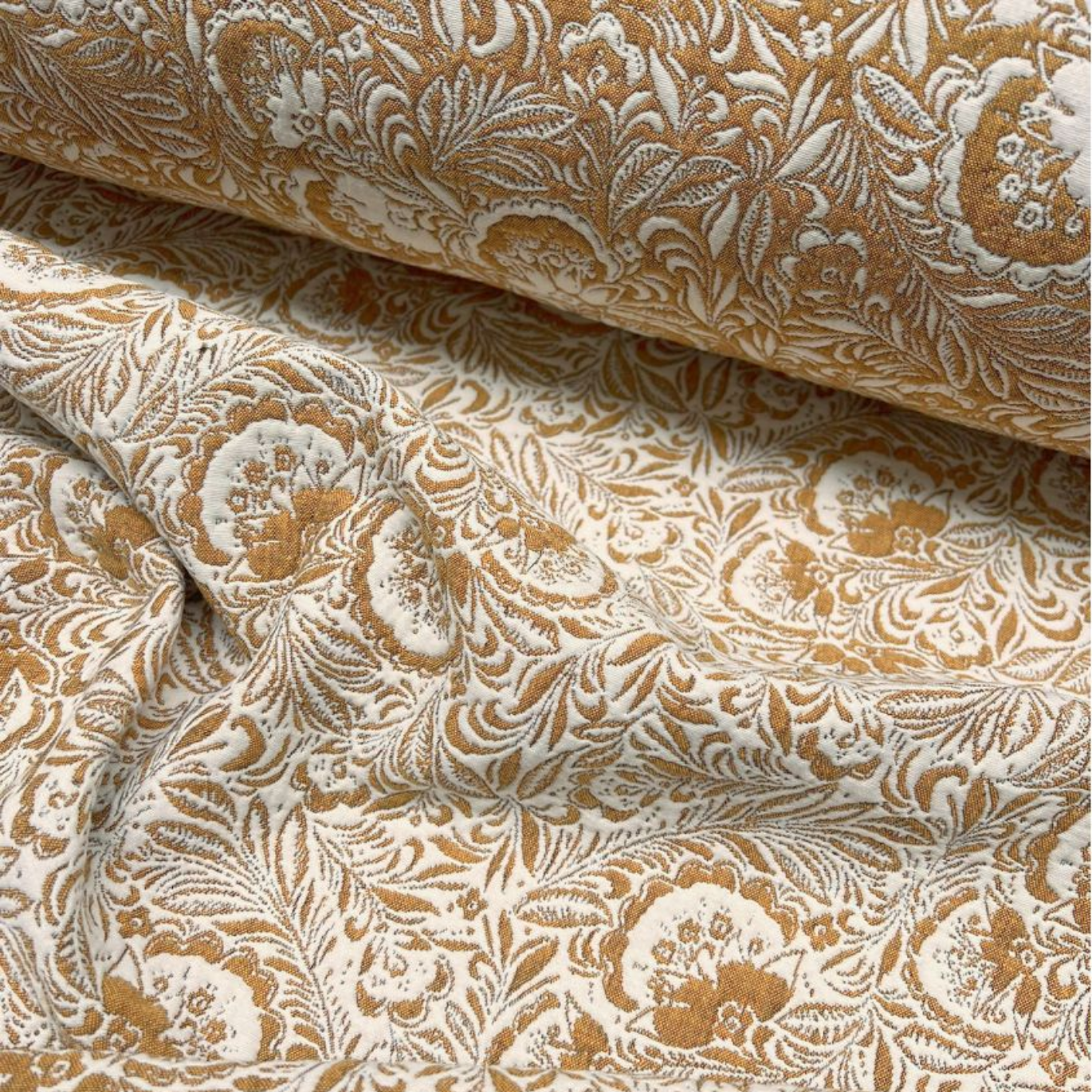 Tissu jacquard "Maarinsky" Ocre par Cousette