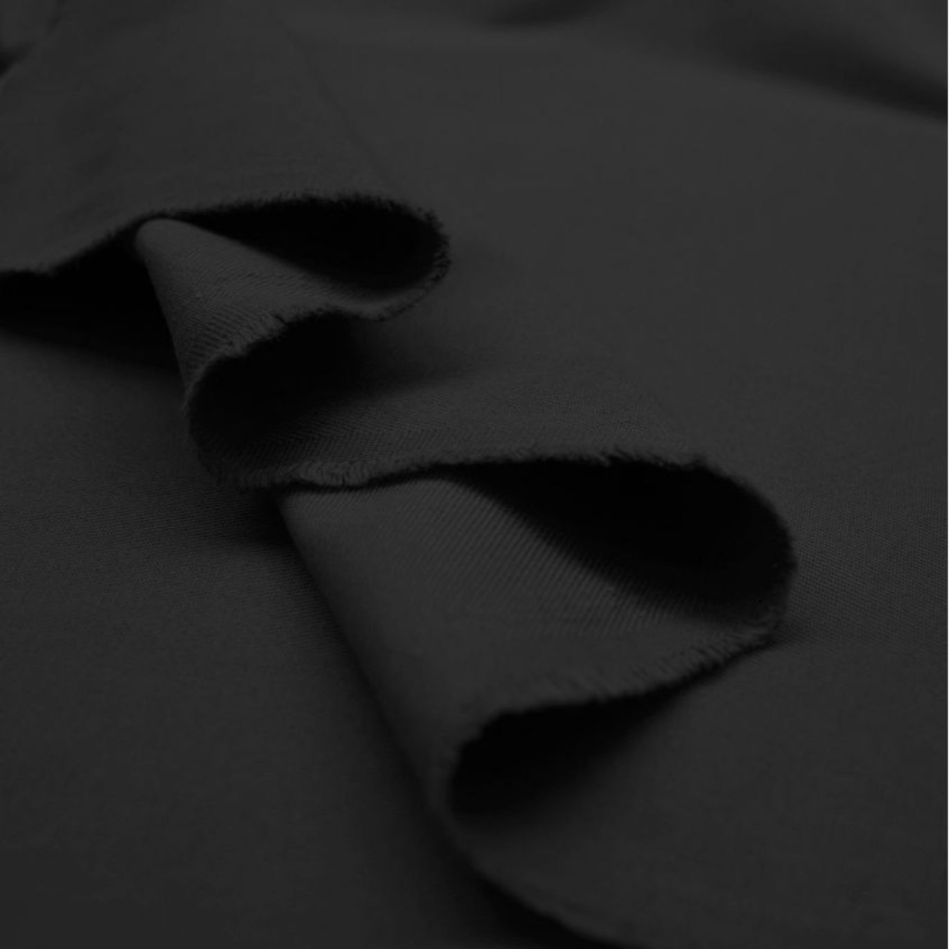 Tissu gabardine Charcoal Black par Cousette