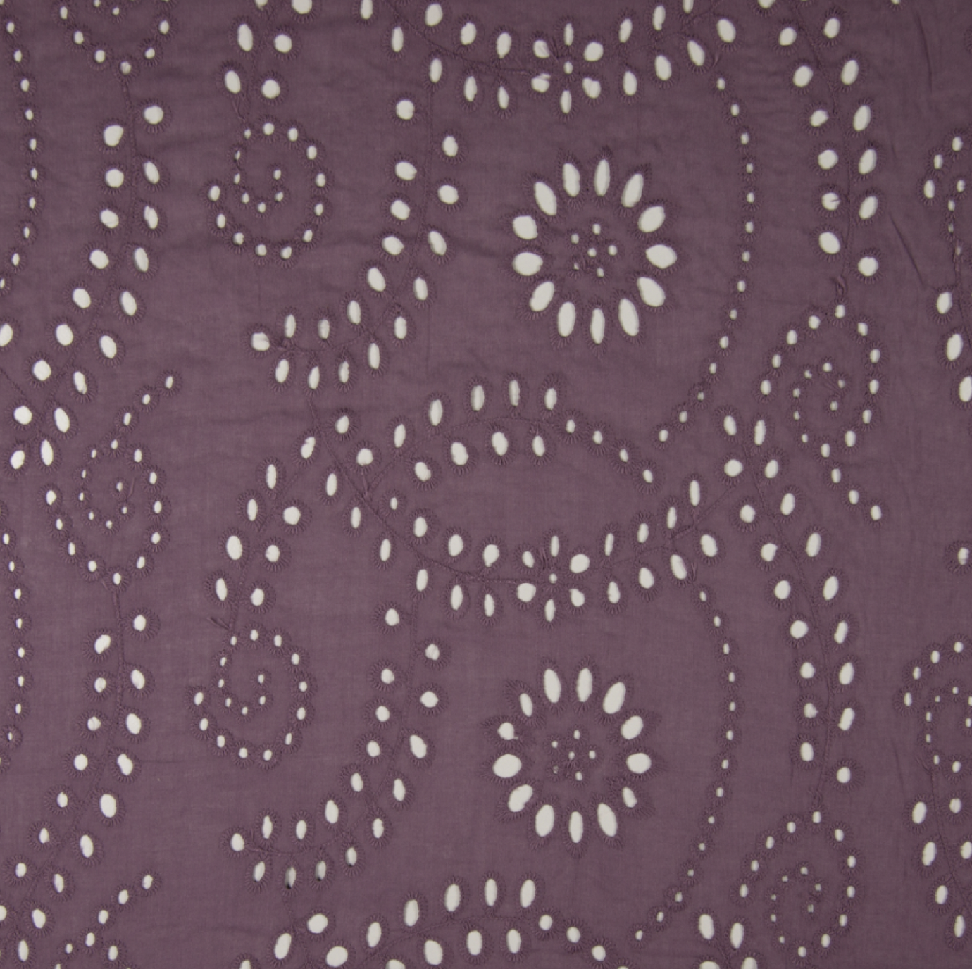 Broderie Anglaise Mauve