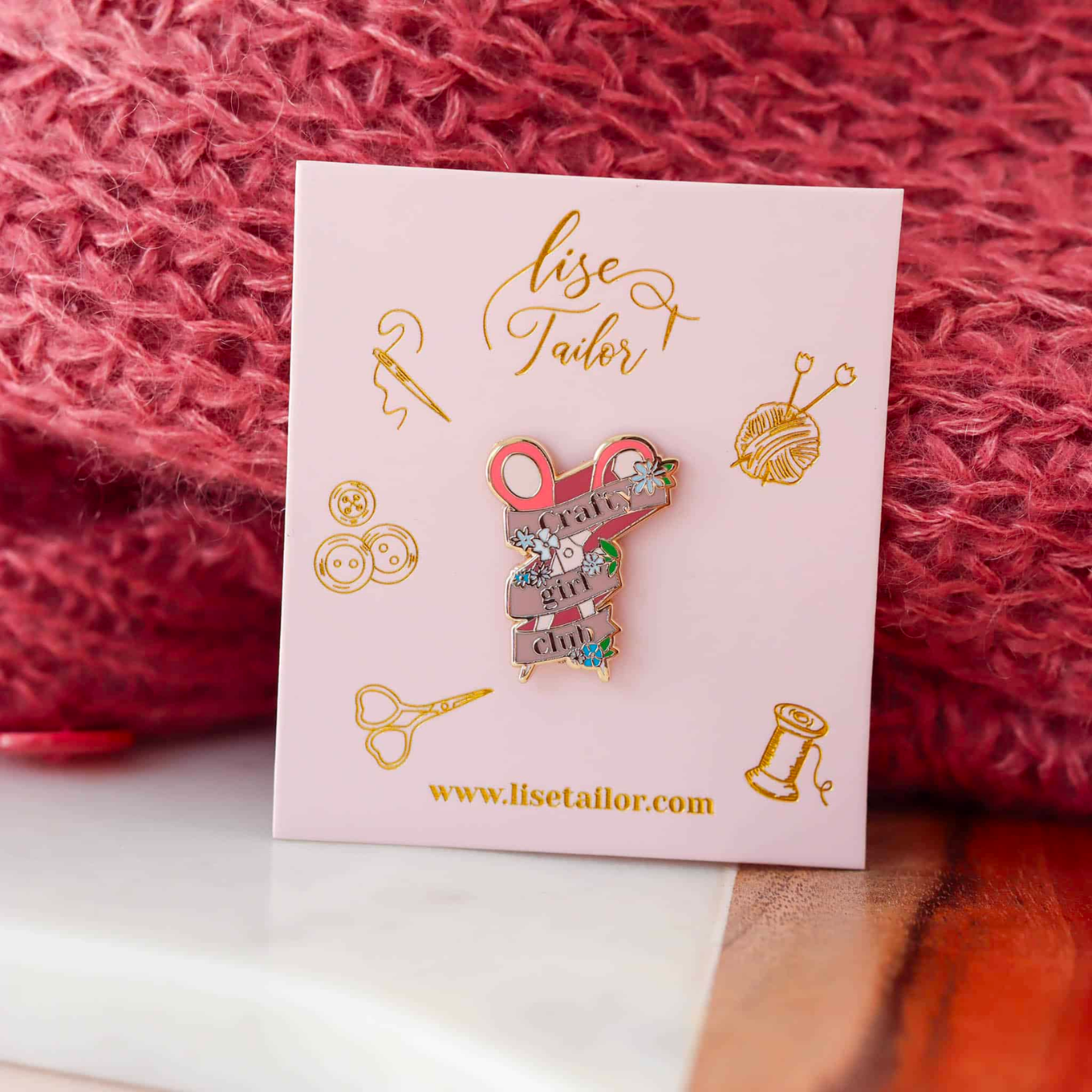 Pin's Crafty Girl Club- Lise Tailor