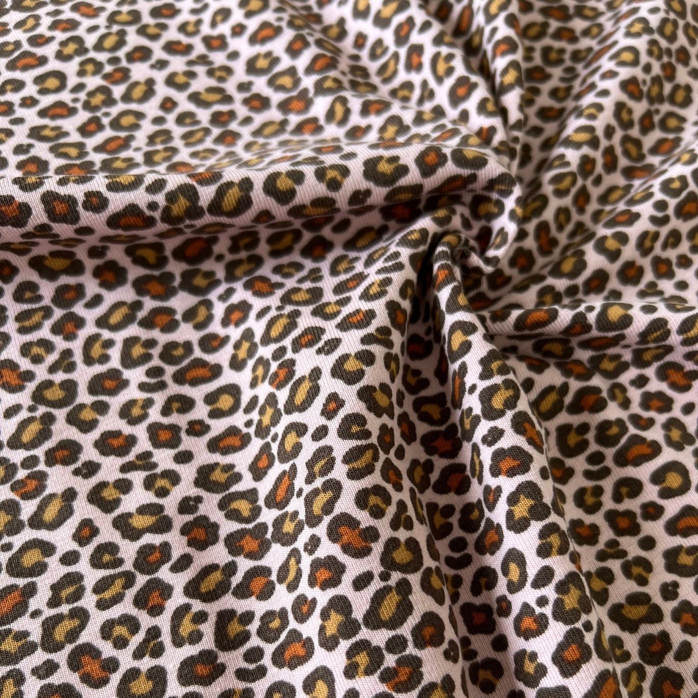 Jersey de coton bio print léopard Bois de Rose
